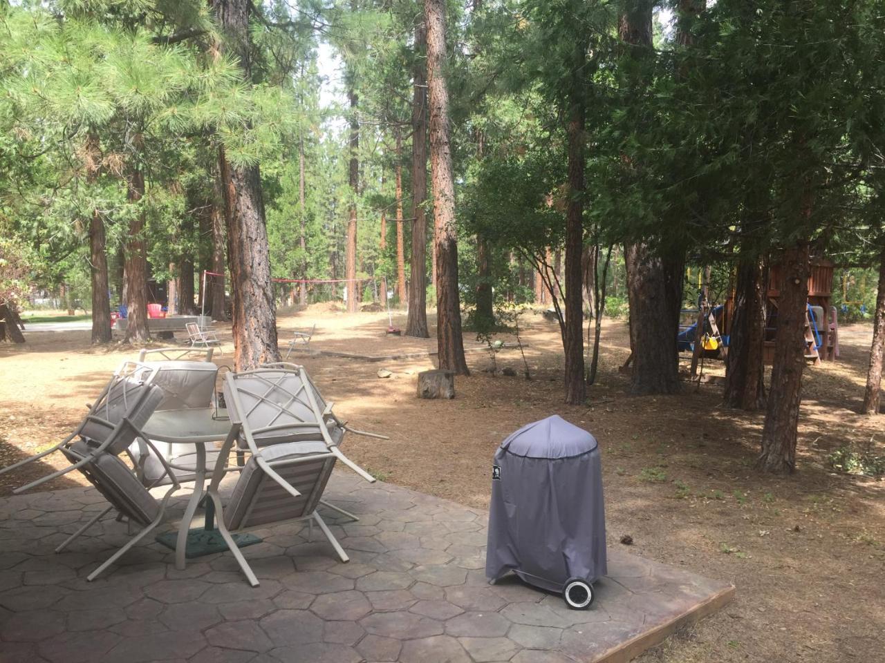 Sierra Sky Lodge Sloat Екстериор снимка