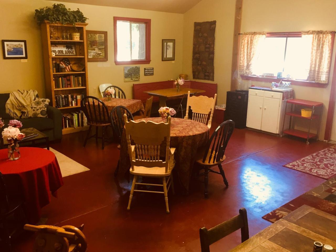 Sierra Sky Lodge Sloat Екстериор снимка